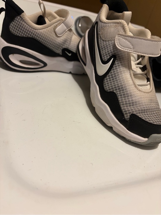 Nike Other - Nike Kids Black and White Velcro Sneakers